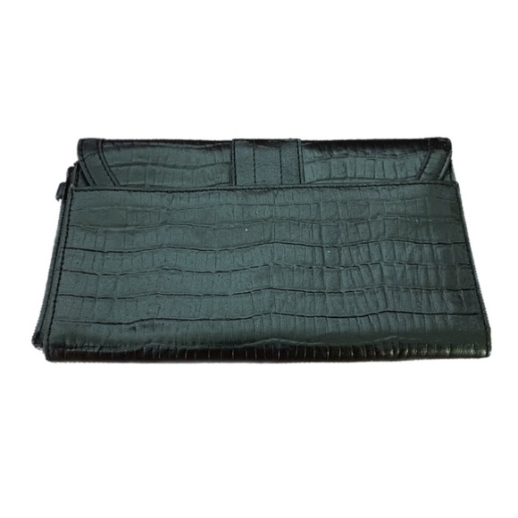 Black Croc Embossed Clutch Wallet - Picture 4 of 5